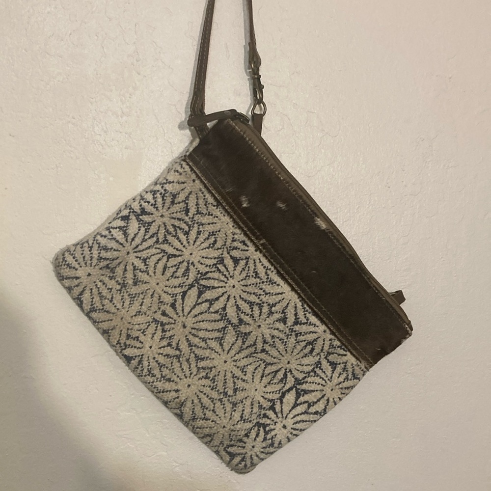 Myra Bag cotton and leather large clutch